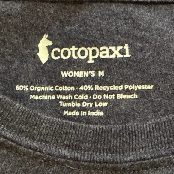 Cotopaxi Electric Llama Women’s T-shirt in Maritime (Medium) - Picture 4 of 5